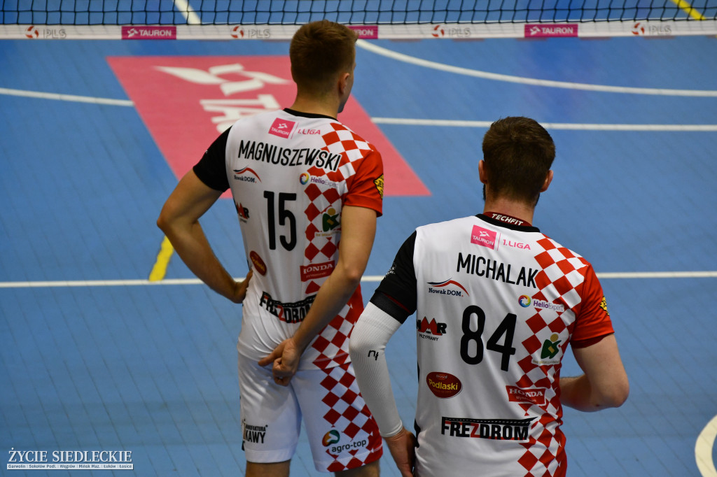 KPS przegrał z liderem