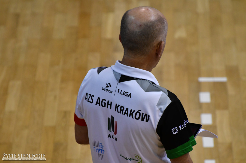 KPS ograł akademików
