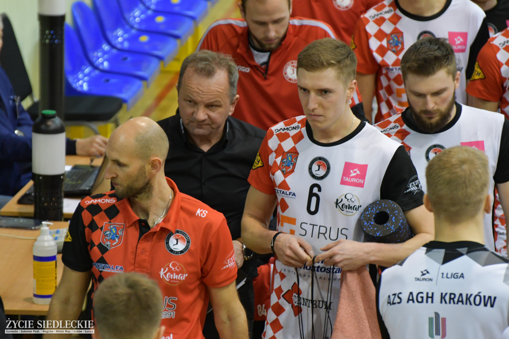 KPS ograł akademików