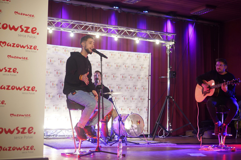 Koncert i wernisaż w Chodowie