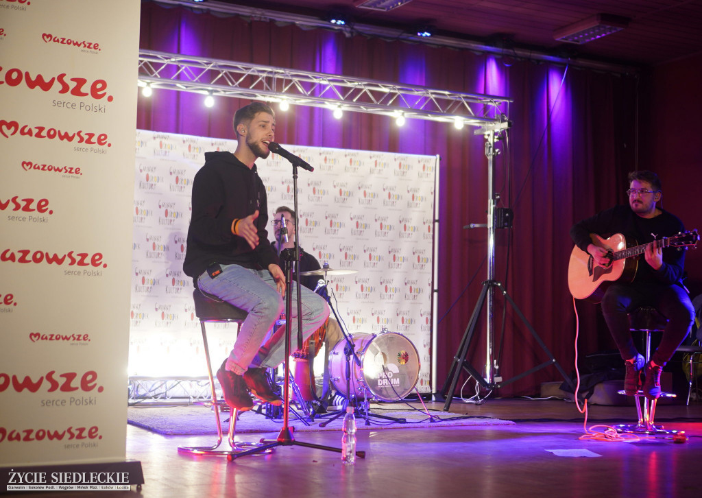 Koncert i wernisaż w Chodowie