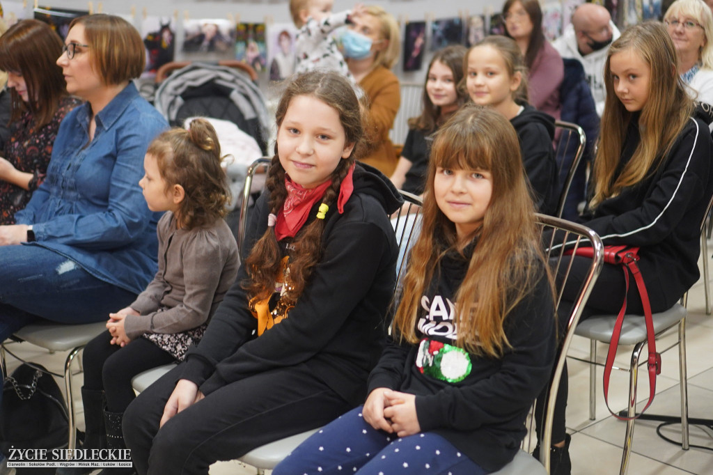 Koncert i wernisaż w Chodowie