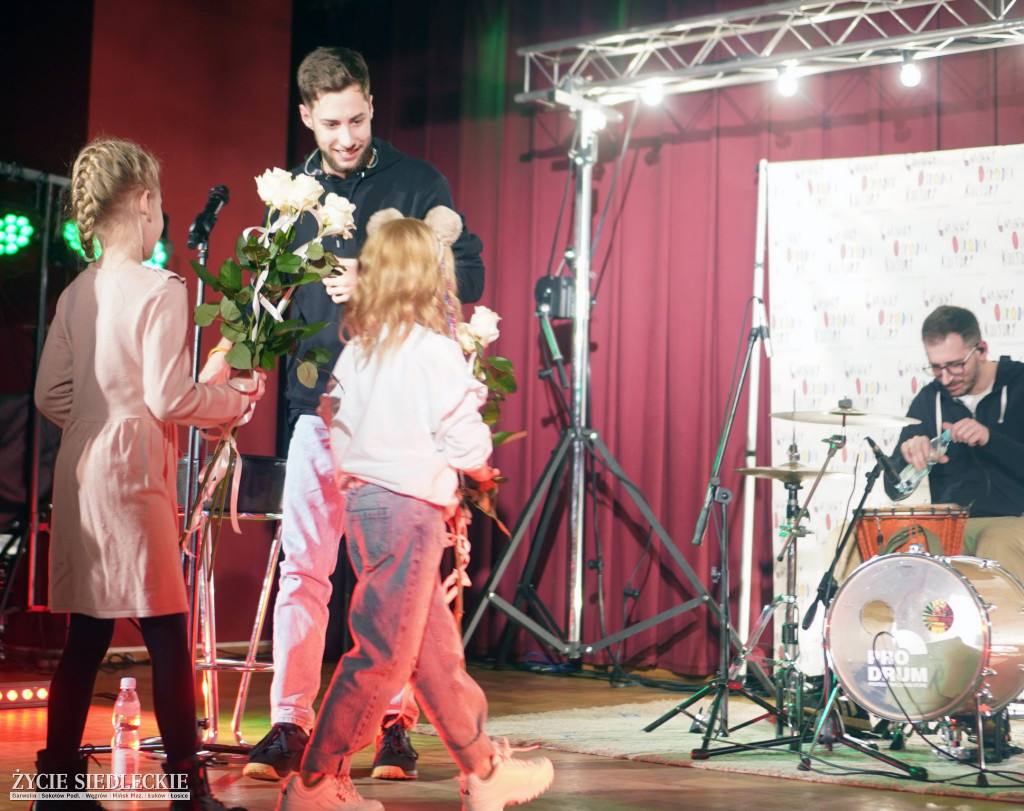Koncert i wernisaż w Chodowie