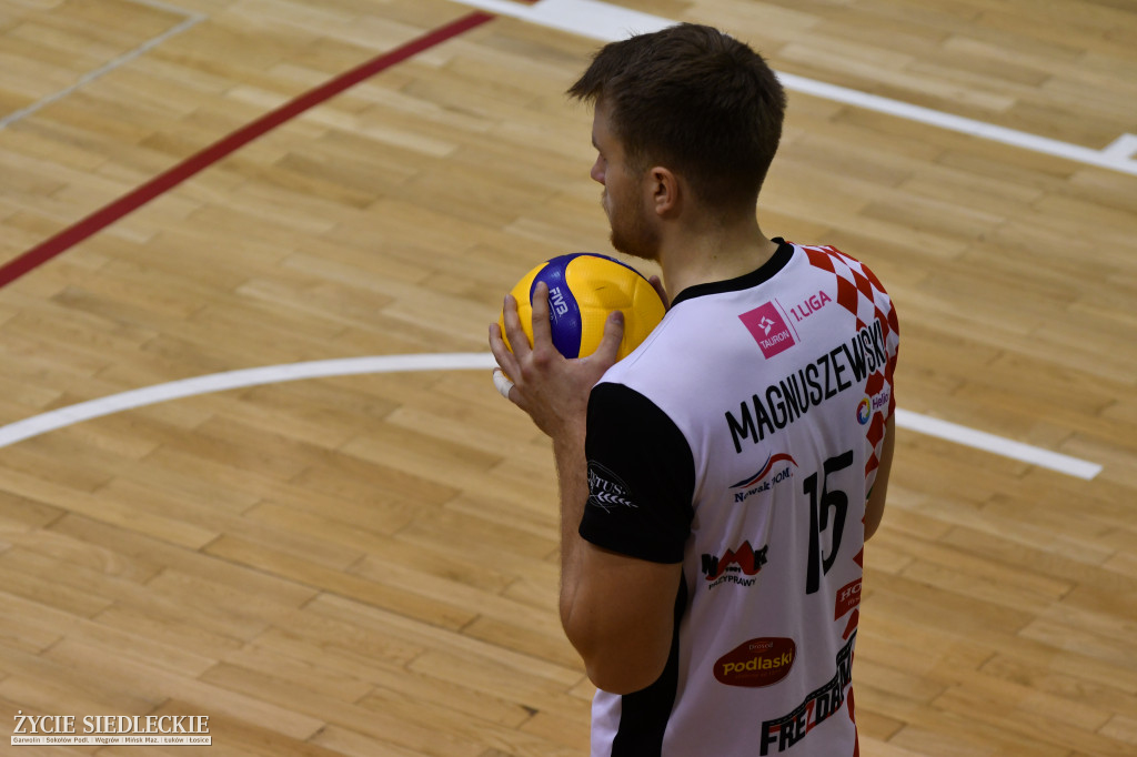 Gładka wygrana KPS