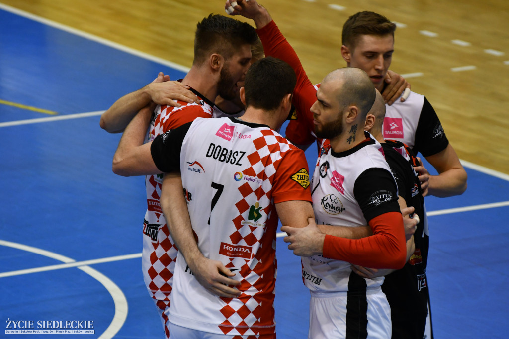 KPS dał lekcję Mickiewiczowi