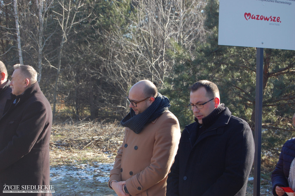 Otwarcie przebudowanej drogi w gminie Grębków
