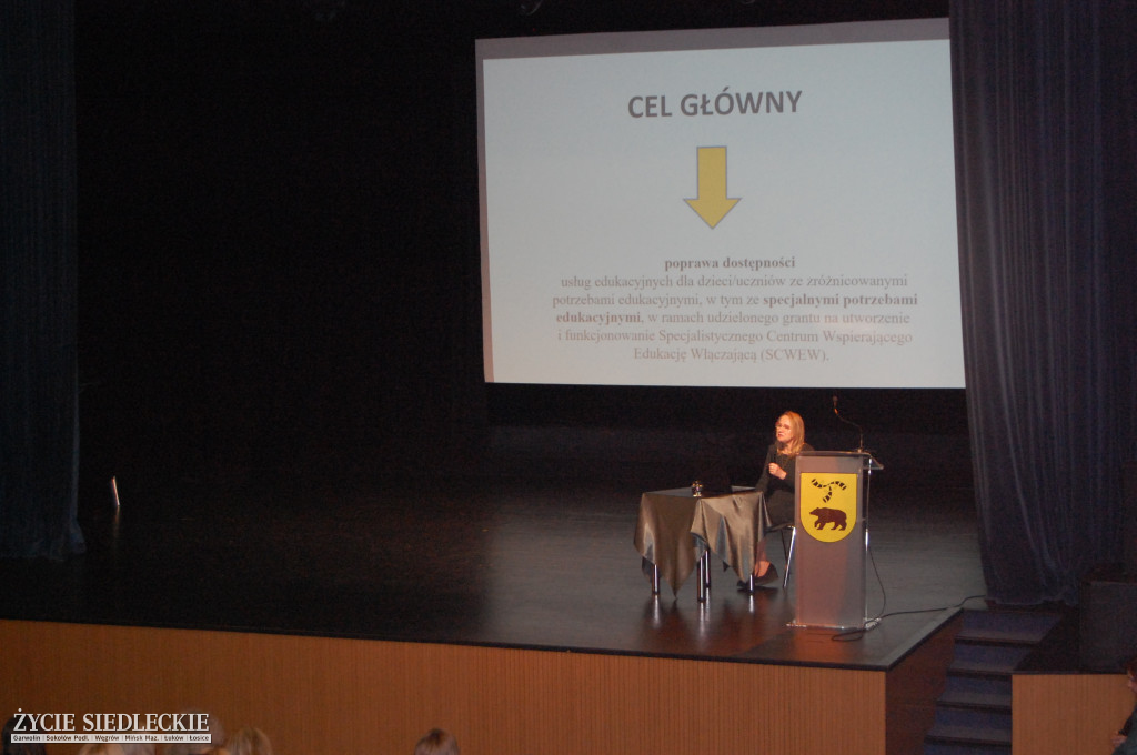 Konferencja i podpisanie umowy w obecności ministra