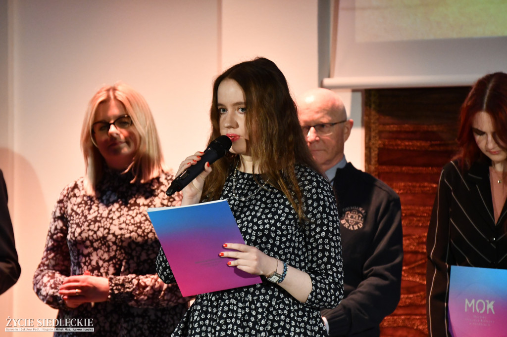 Wieczór z poezją w Sali Białej MOK
