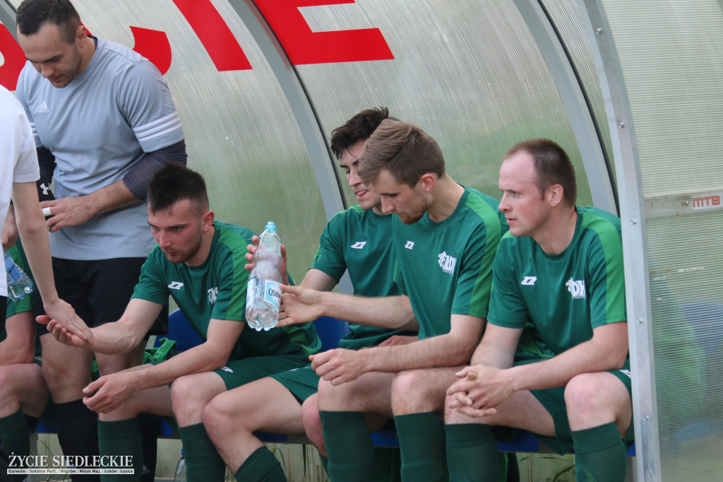 Awans Łosic po meczu w Cegłowie