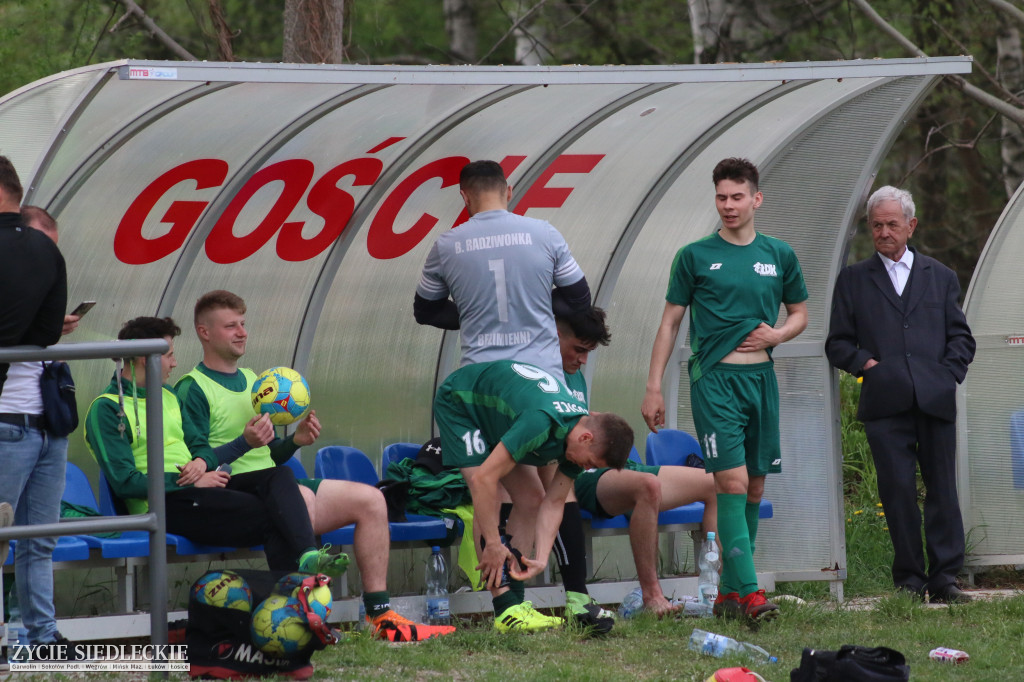 Awans Łosic po meczu w Cegłowie