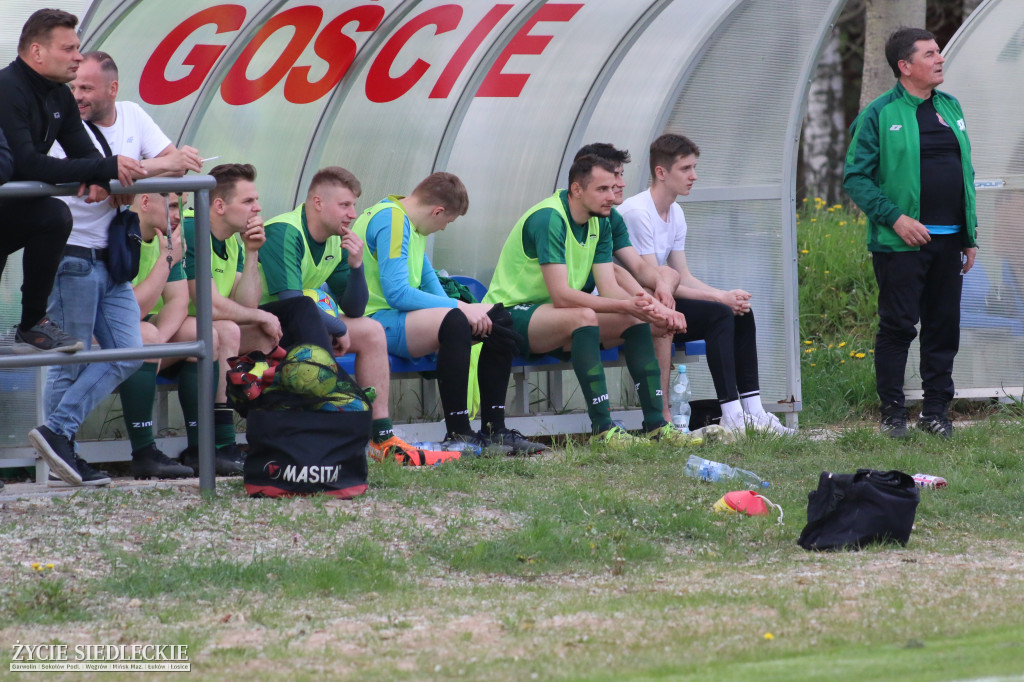 Awans Łosic po meczu w Cegłowie