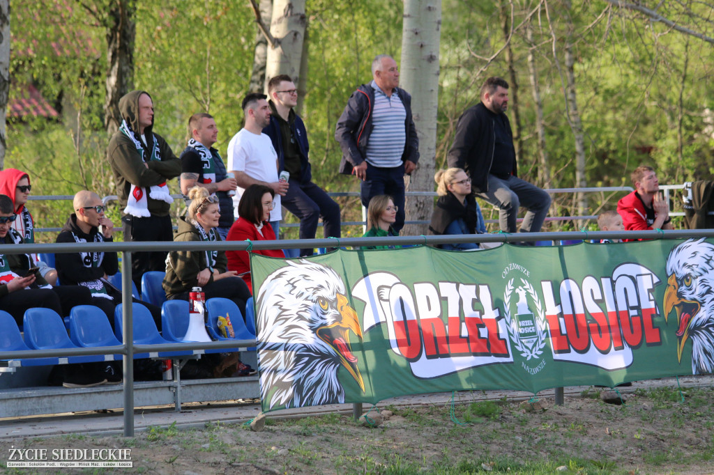 Awans Łosic po meczu w Cegłowie