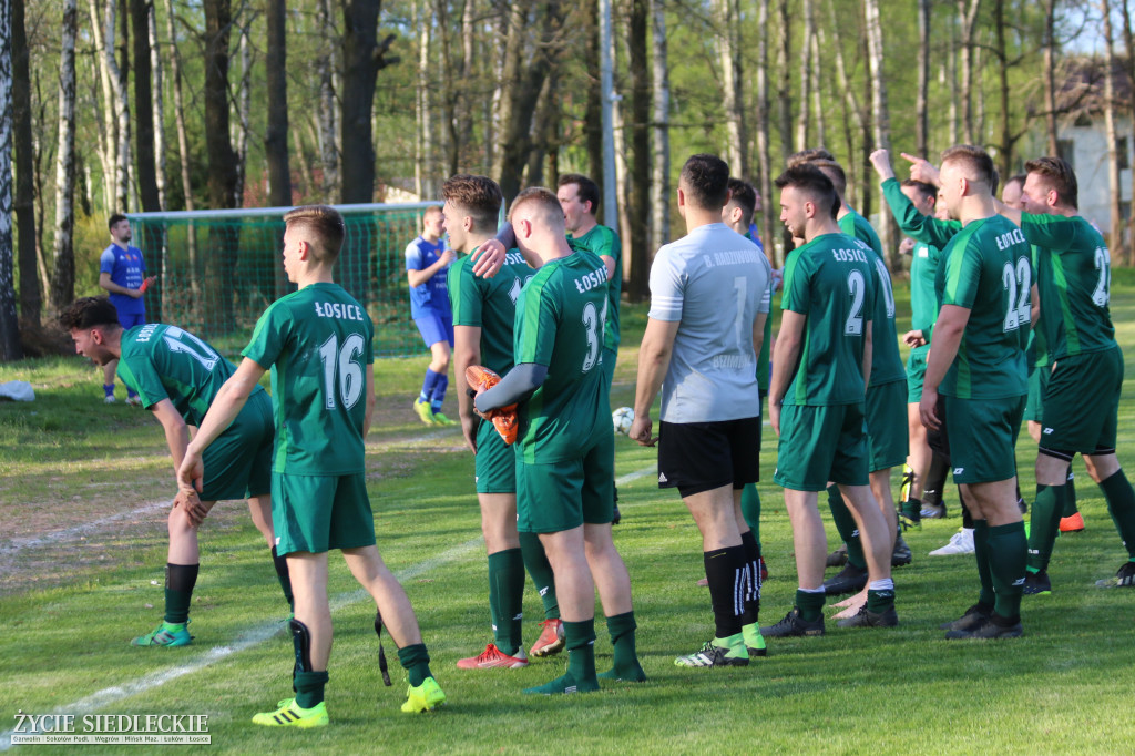 Awans Łosic po meczu w Cegłowie