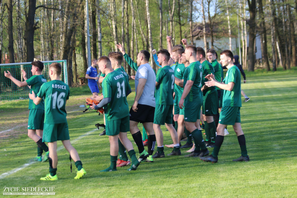 Awans Łosic po meczu w Cegłowie