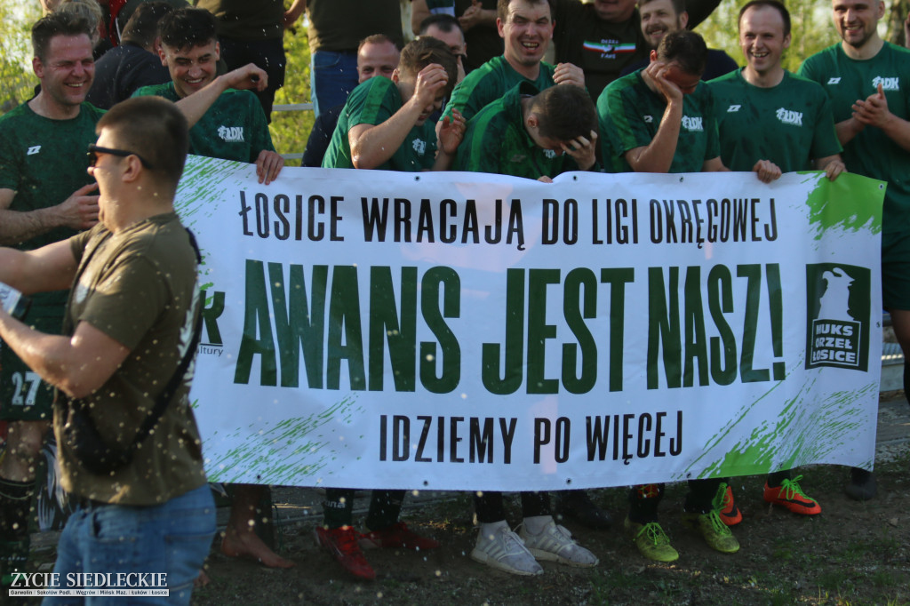 Awans Łosic po meczu w Cegłowie