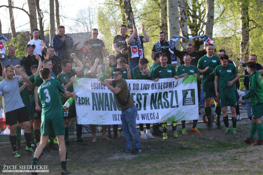 Awans Łosic po meczu w Cegłowie