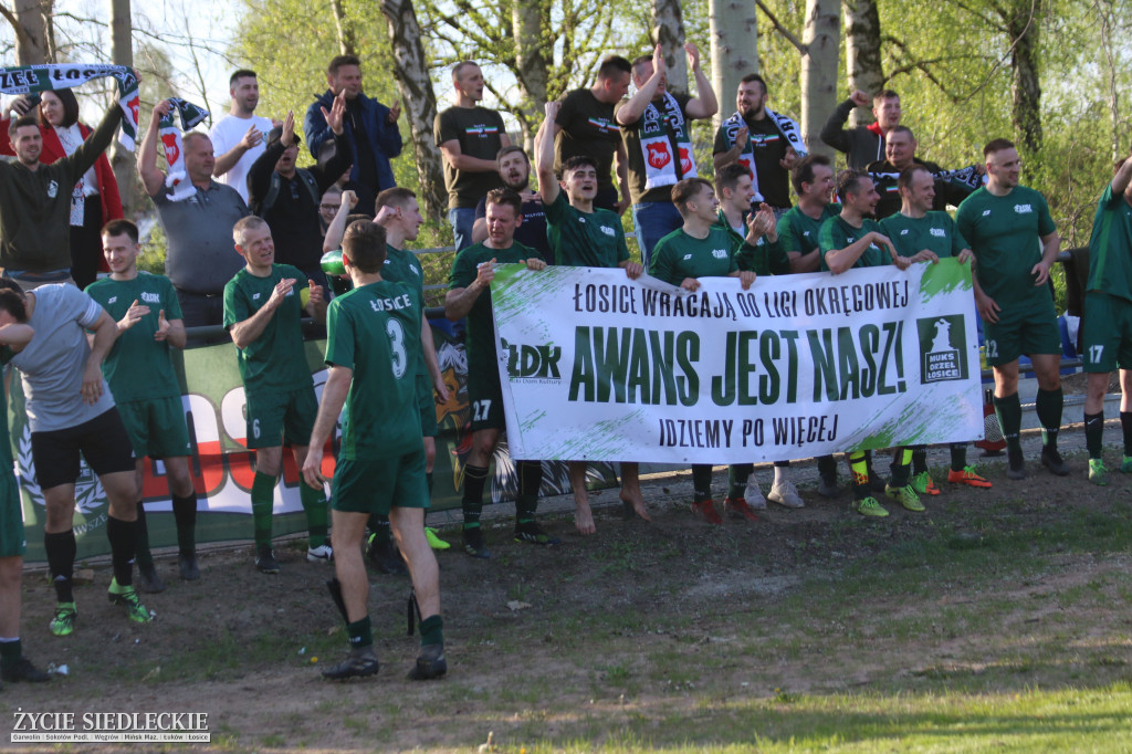 Awans Łosic po meczu w Cegłowie
