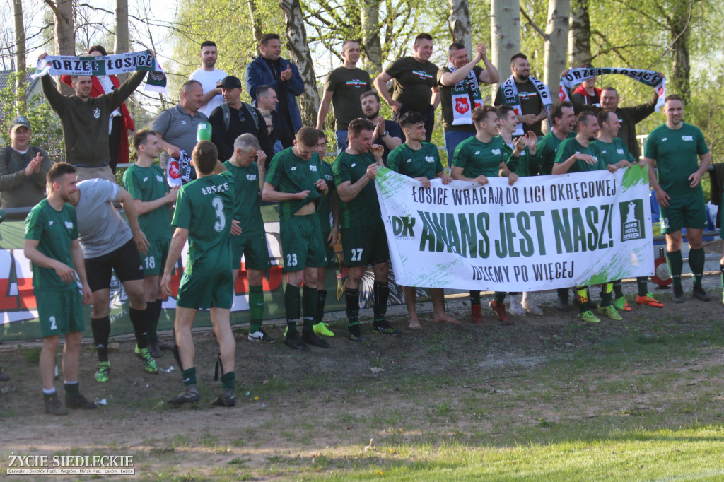 Awans Łosic po meczu w Cegłowie