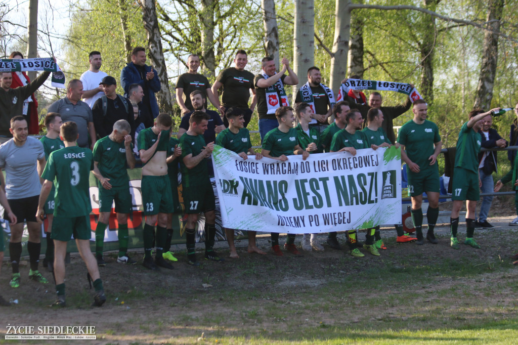Awans Łosic po meczu w Cegłowie