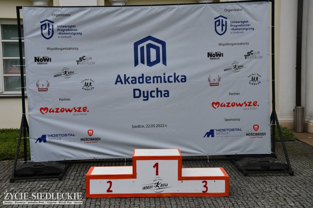 Akademicka Dycha