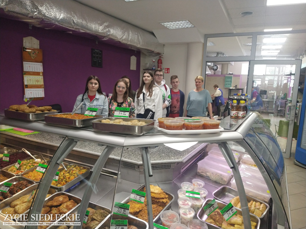 Spotkanie z językiem i kuchnią wschodu