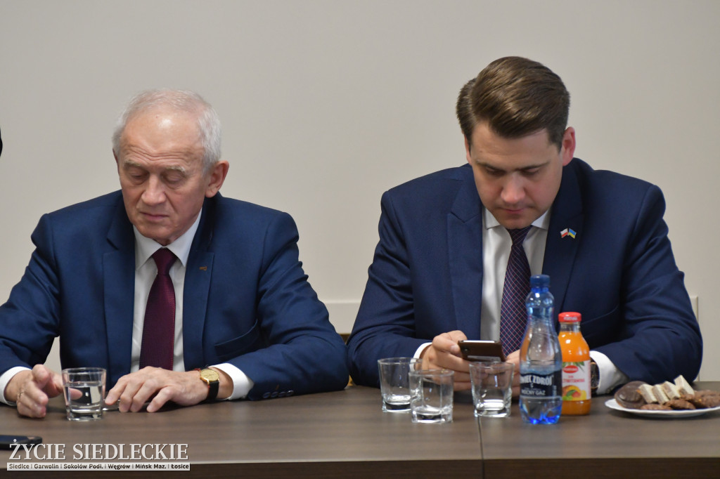 Czeki dla gmin z powiatu siedleckiego
