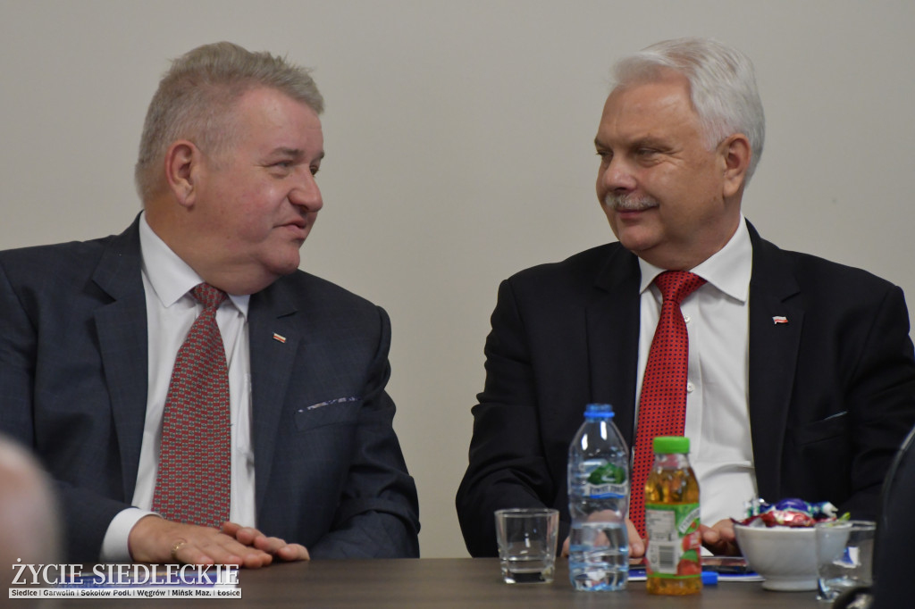 Czeki dla gmin z powiatu siedleckiego