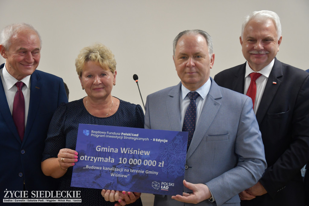 Czeki dla gmin z powiatu siedleckiego