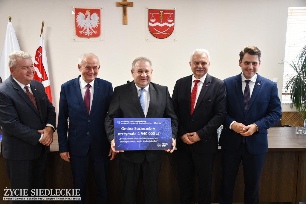Czeki dla gmin z powiatu siedleckiego