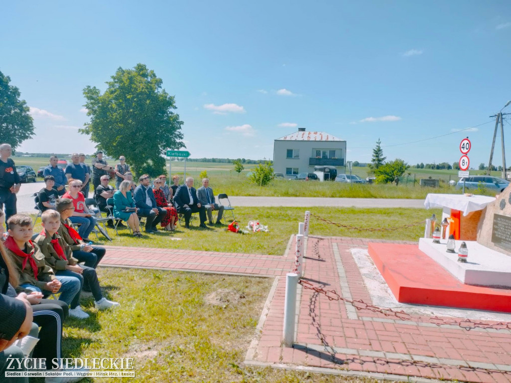 Duktem Jana Kołkowicza przez powiat łosicki