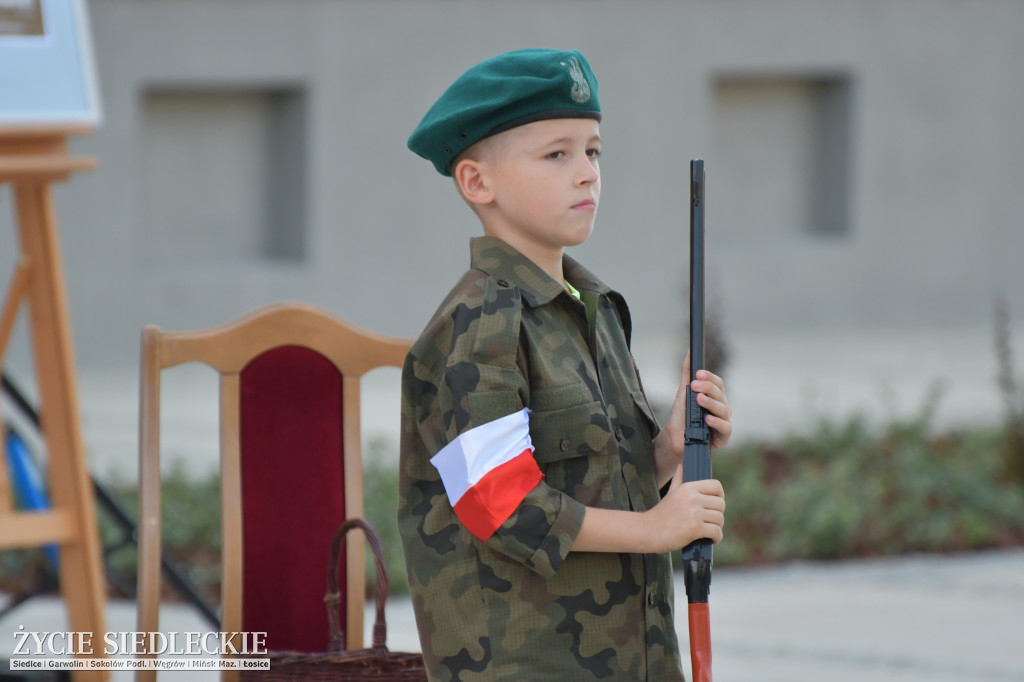 Seniorynki w hołdzie Powstańcom