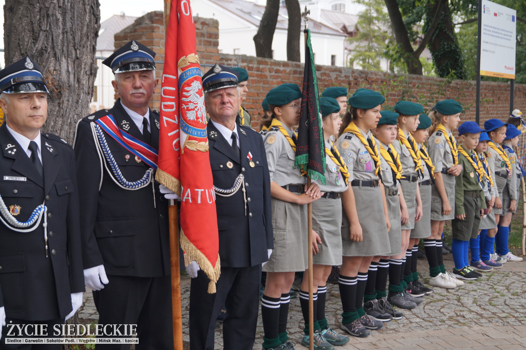 Patriotyzm i zabawa podczas Dni Węgrowa