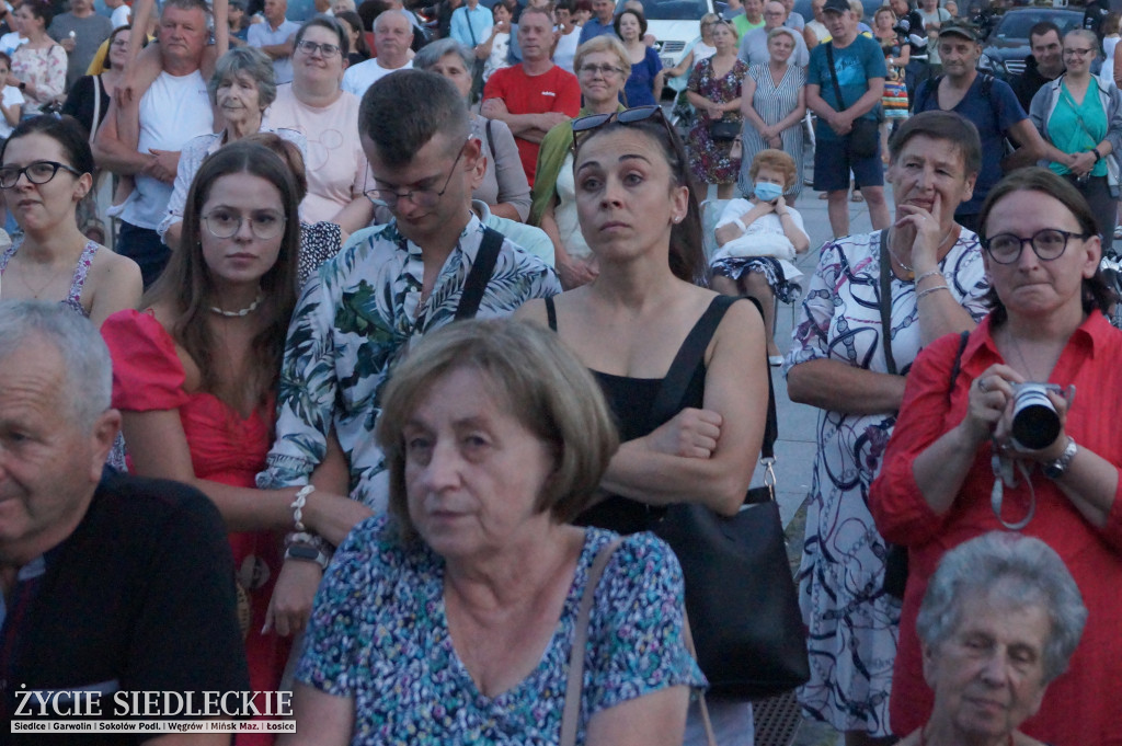 Kalejdoskop Barw Polski z zespołem Mazowsze