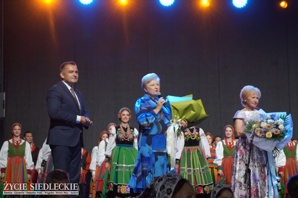Kalejdoskop Barw Polski z zespołem Mazowsze