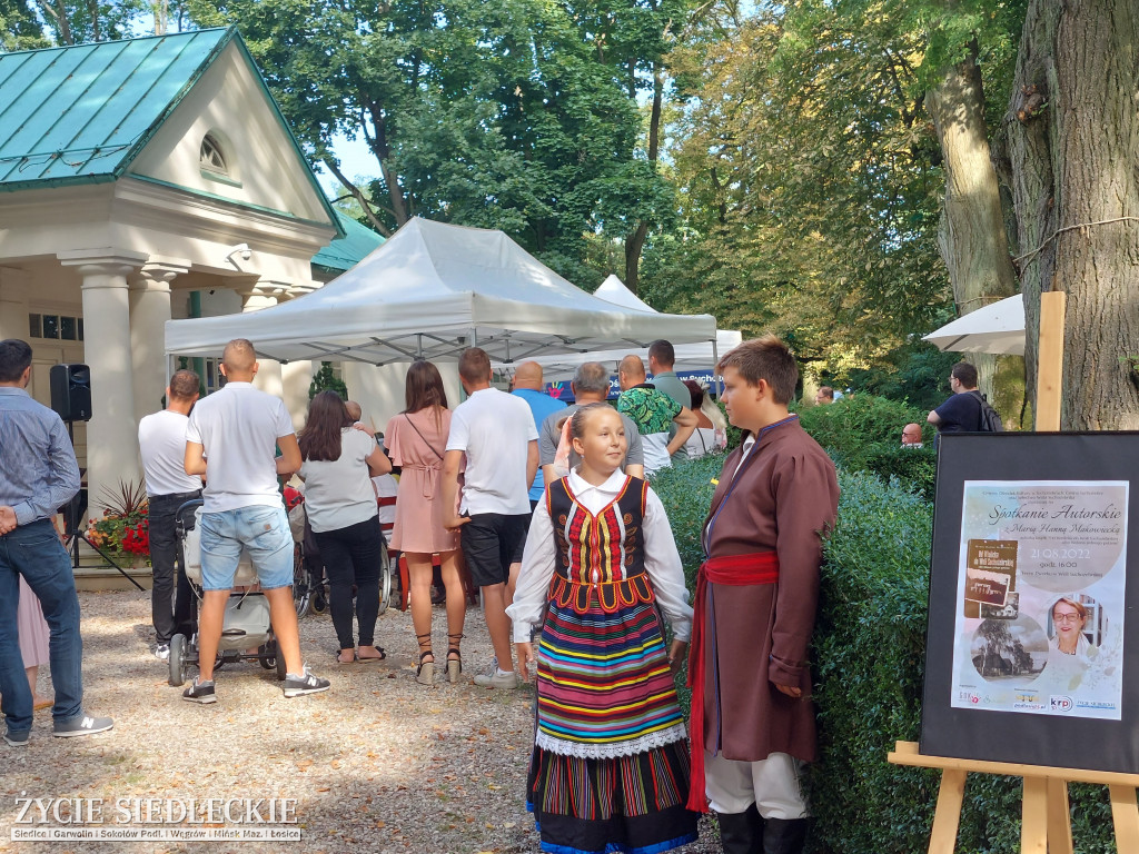 Spotkanie autorskie z Marią Makowiecką