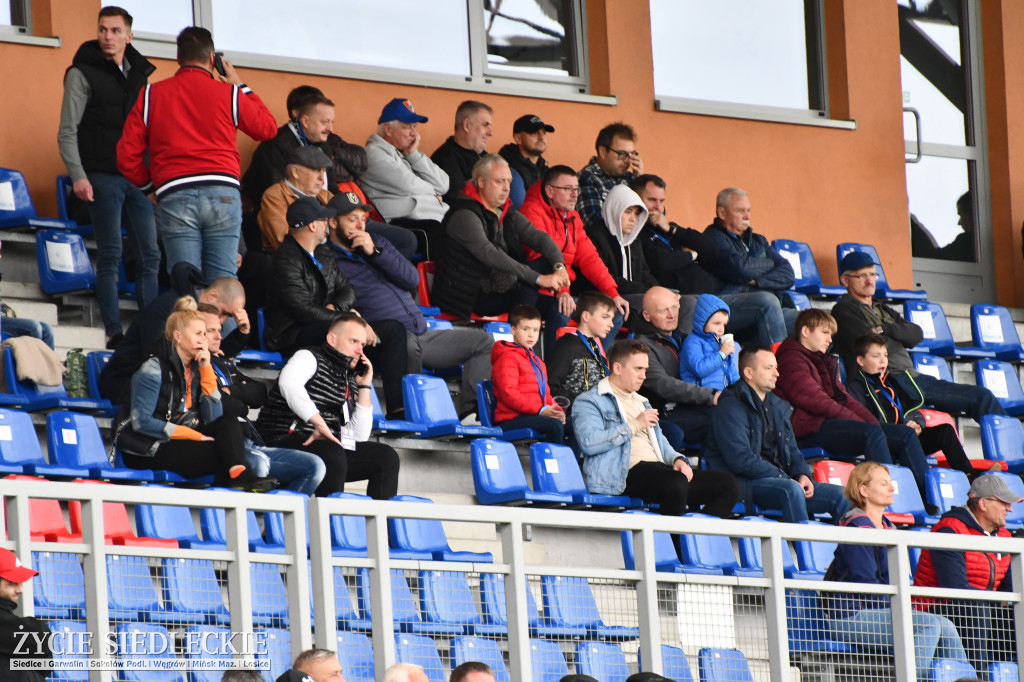 Derby dla Znicza