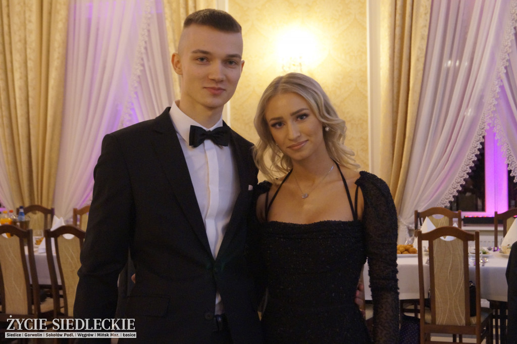 Królewski polonez, czyli studniówka II LO