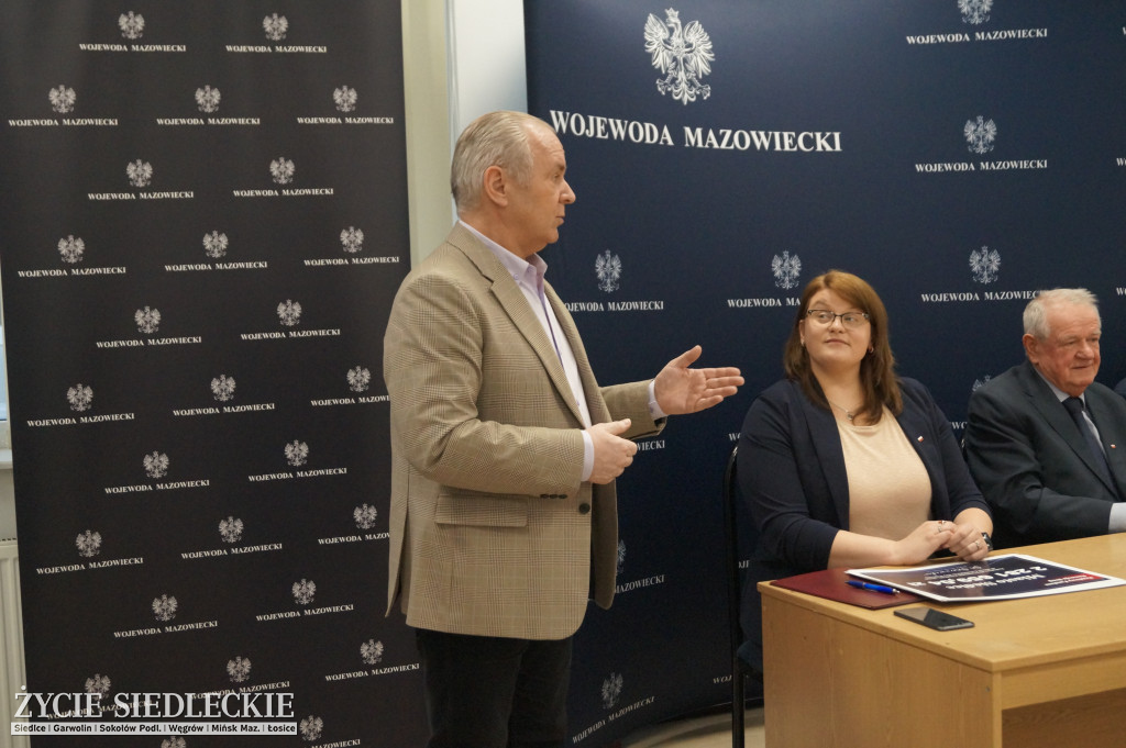Czeki dla samorządów rozdane