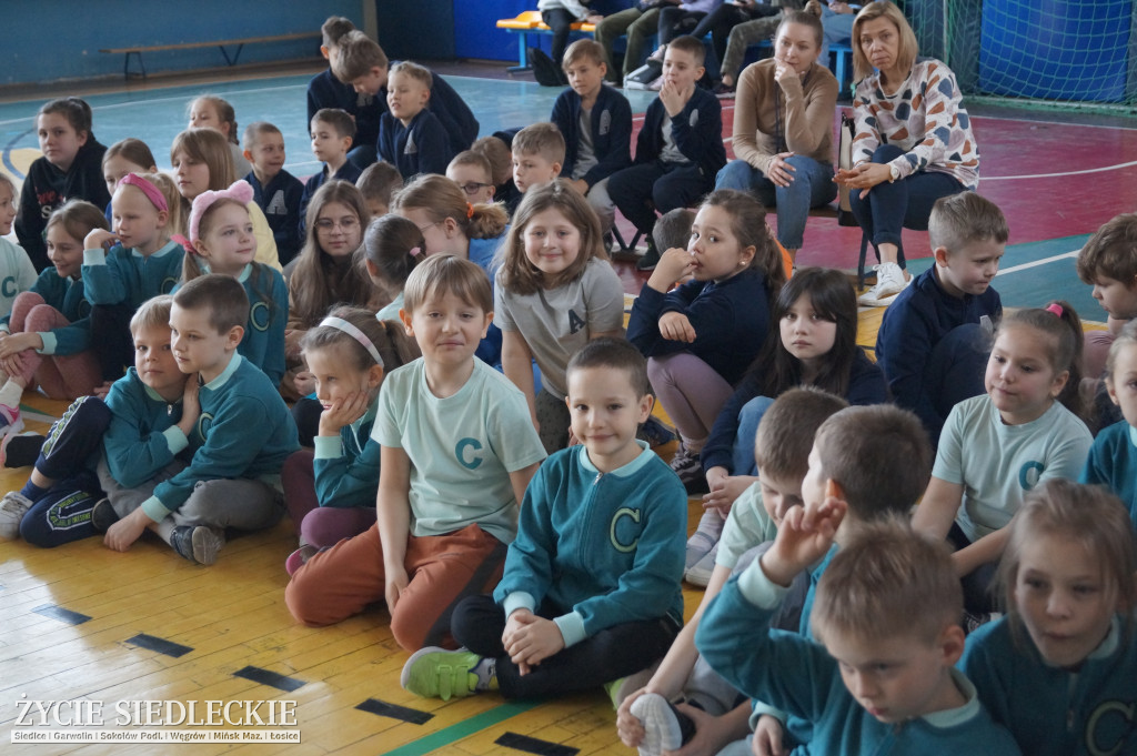 Lekcja wf-u z Nikolą Wielowską
