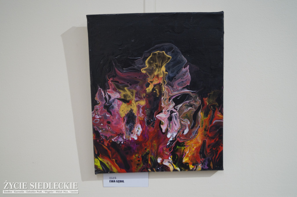 Wernisaż wystawy pouring art
