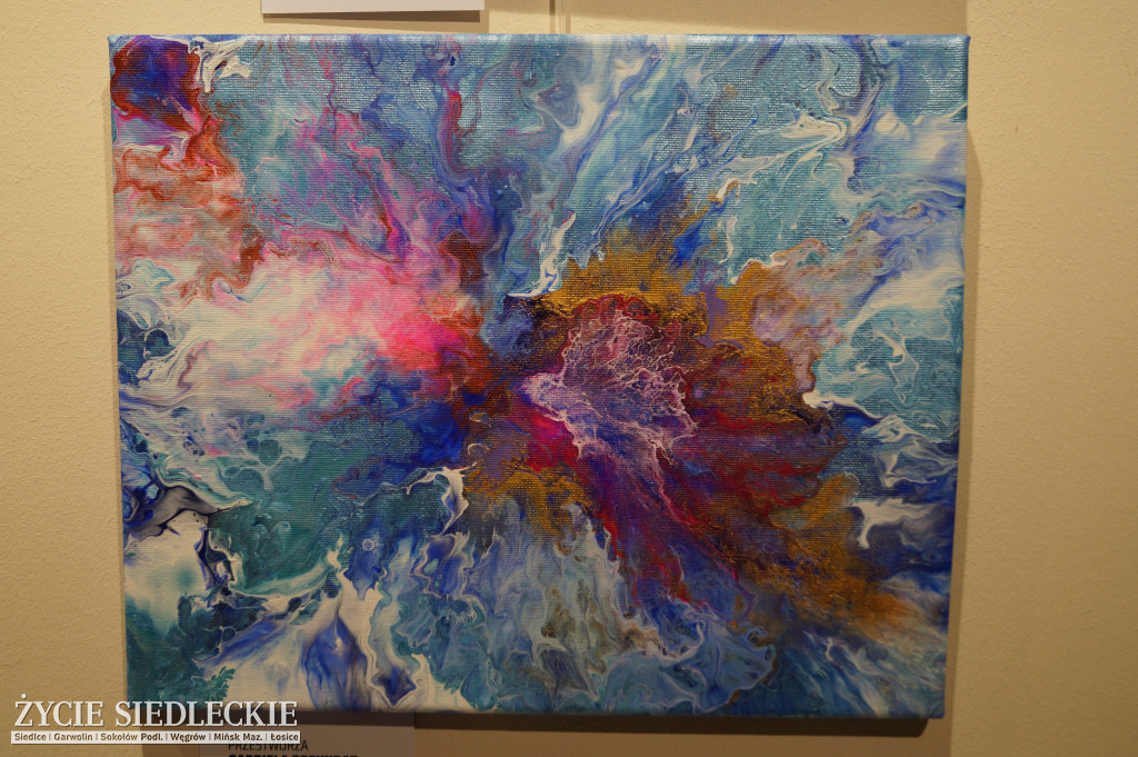 Wernisaż wystawy pouring art