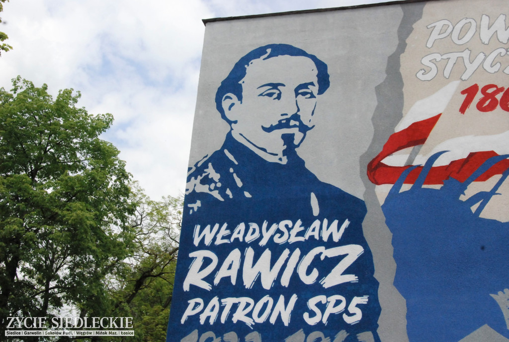 Odsłonięcie muralu przy SP nr 5