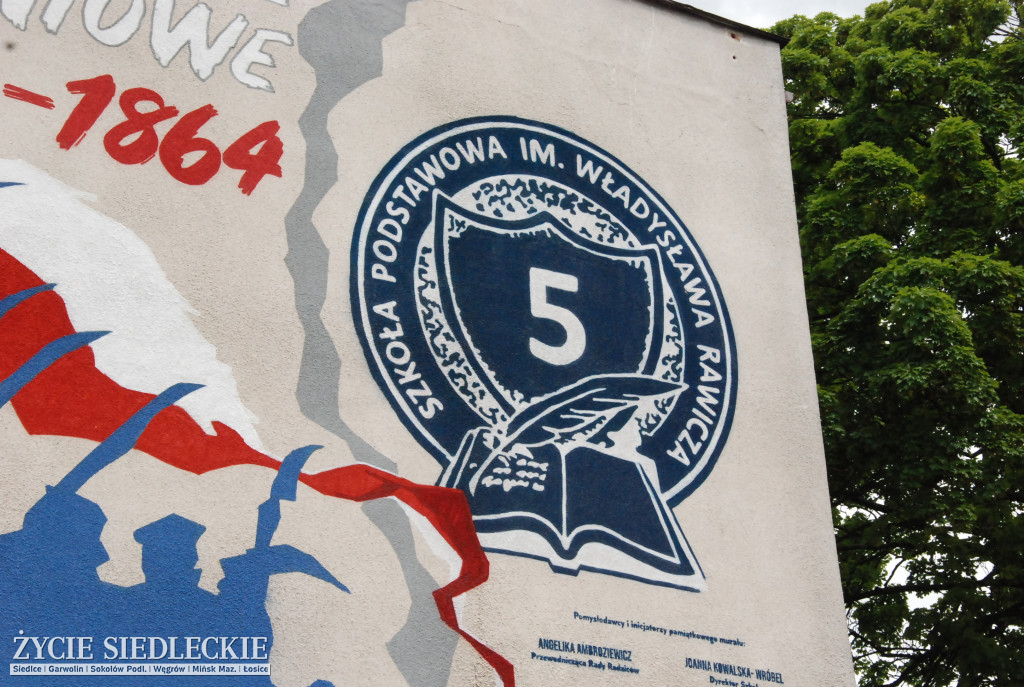 Odsłonięcie muralu przy SP nr 5