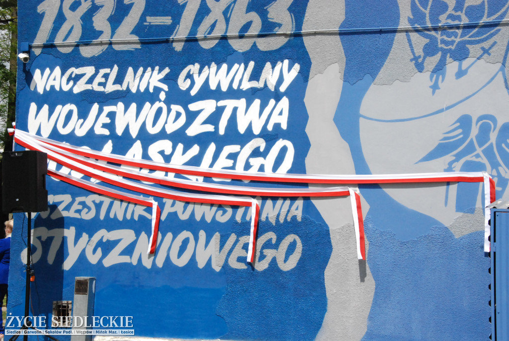 Odsłonięcie muralu przy SP nr 5