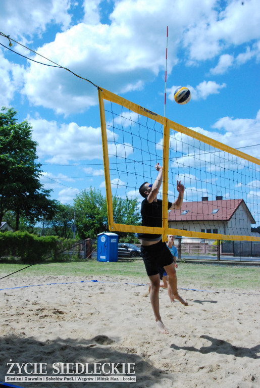 Piknik ze sportem w tle