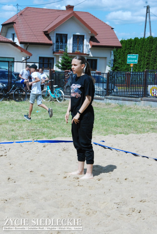 Piknik ze sportem w tle