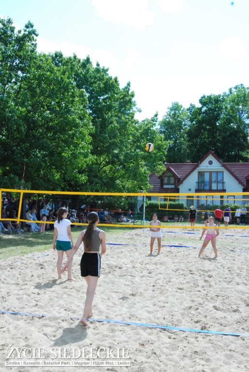 Piknik ze sportem w tle