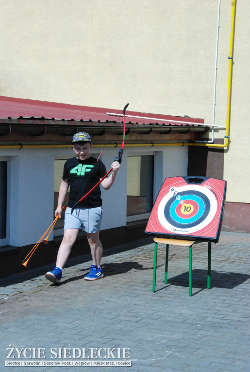 Piknik ze sportem w tle