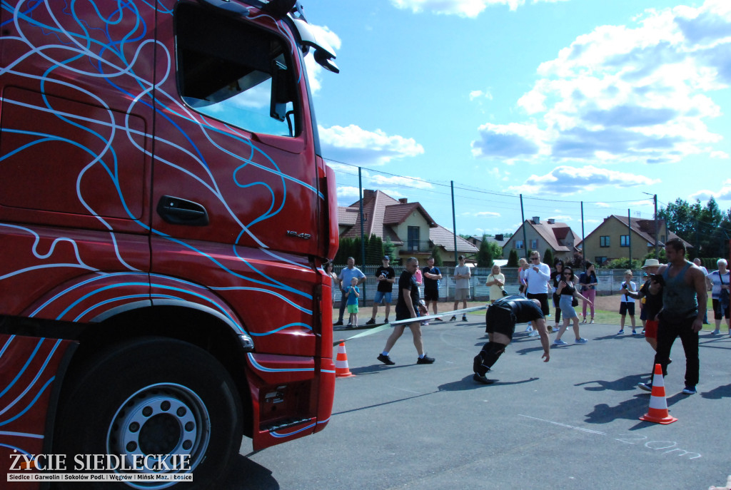 Piknik ze sportem w tle