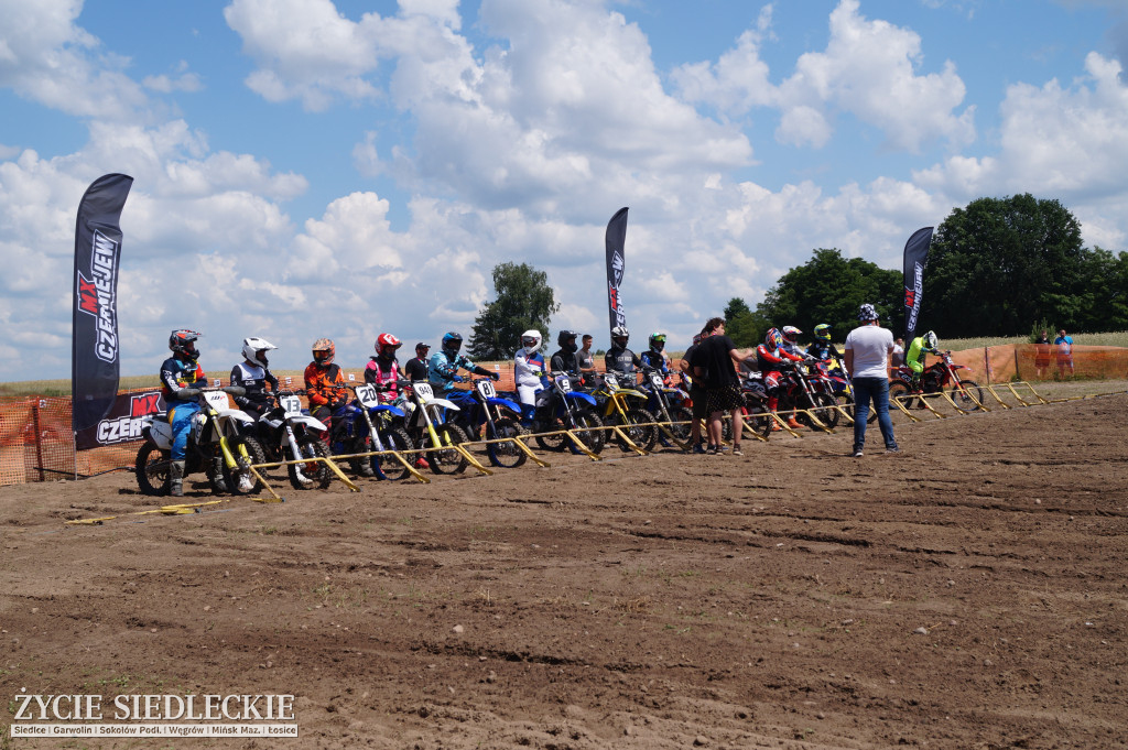 MOTOCROSS